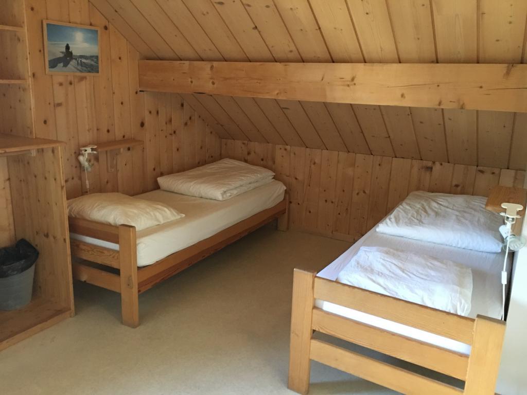Отель La Maison Des Inuits Septmoncel-Les-Molunes Экстерьер фото